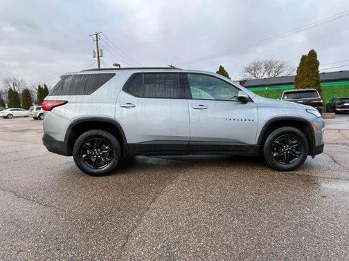 2024 Chevrolet Traverse LT Leather