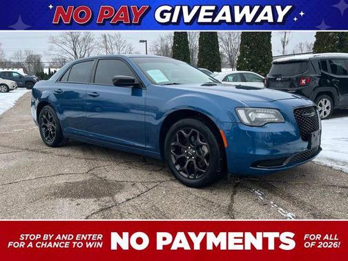 2022 Chrysler 300 Touring