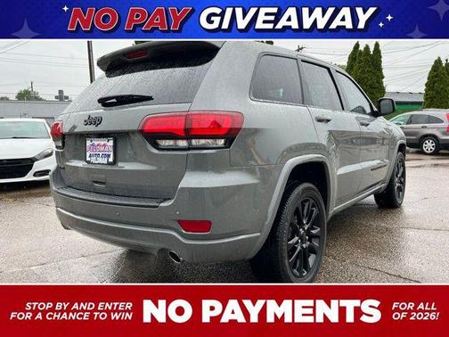 2022 Jeep Grand Cherokee Laredo