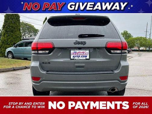 2022 Jeep Grand Cherokee Laredo