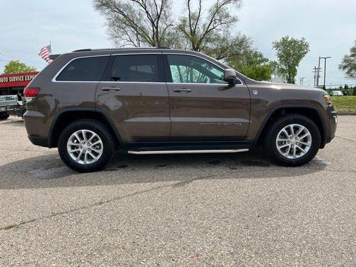 2021 Jeep Grand Cherokee Laredo