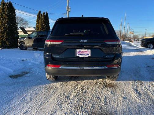 2023 Jeep Grand Cherokee Laredo