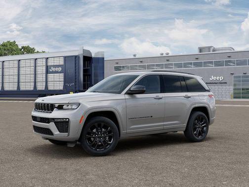 Silver Zynith 2026 Jeep Grand Cherokee Limited