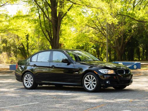 2011 BMW 328 328i Sedan 4D