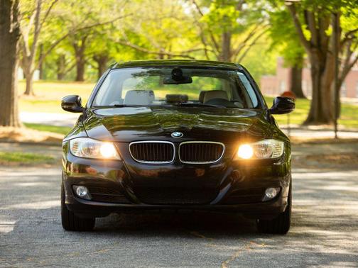 2011 BMW 328 328i Sedan 4D