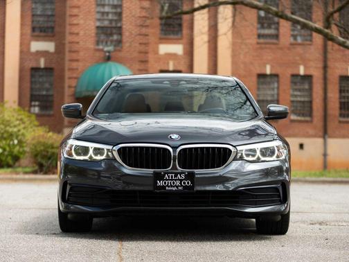 Dark Graphite Metallic 2019 BMW 530 xDrive