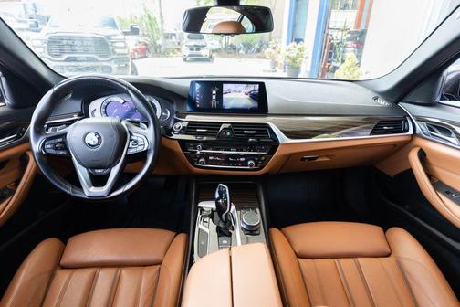 Dark Graphite Metallic 2019 BMW 530 xDrive