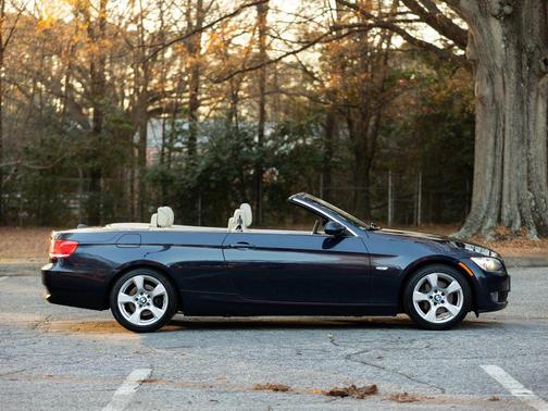2009 BMW 328 328i Convertible 2D