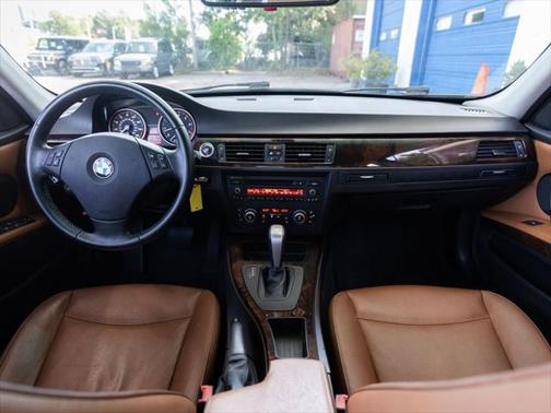 2011 BMW 328 328i Sedan 4D