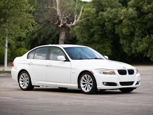 2011 BMW 328 328i Sedan 4D