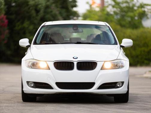 2011 BMW 328 328i Sedan 4D