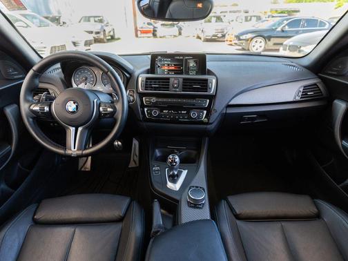 Alpine White 2017 BMW M2 Base