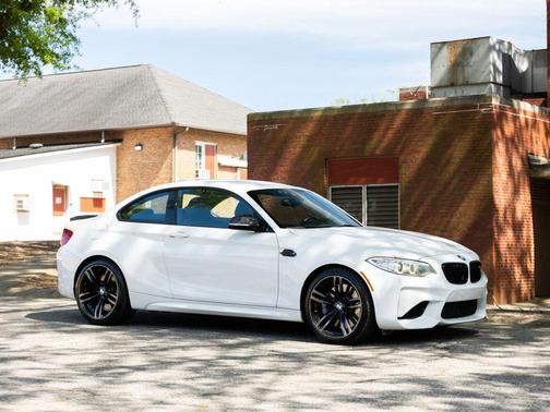 Alpine White 2017 BMW M2 Base