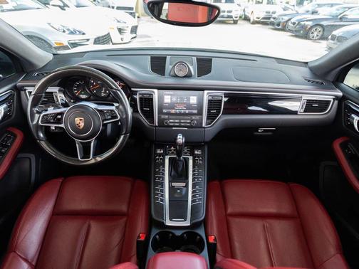 White 2017 Porsche Macan Macan GTS