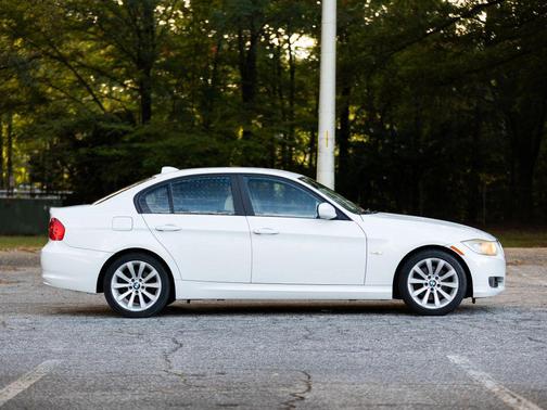 2011 BMW 328 328i Sedan 4D