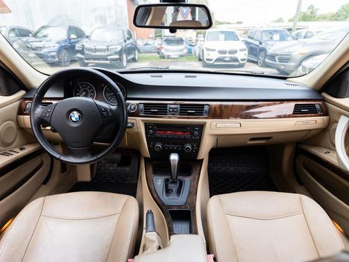 2011 BMW 328 328i Sedan 4D