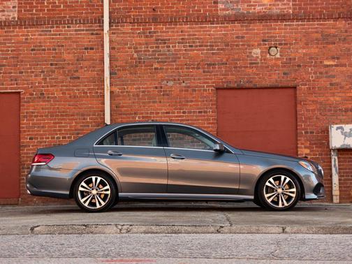2016 Mercedes-Benz E-Class E 350 Sedan 4D