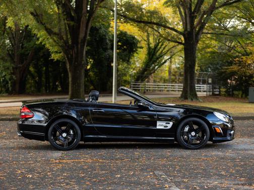 2009 Mercedes-Benz SL-Class SL 63 AMG Roadster 2D