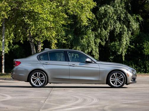 2016 BMW 328 328i Sedan 4D
