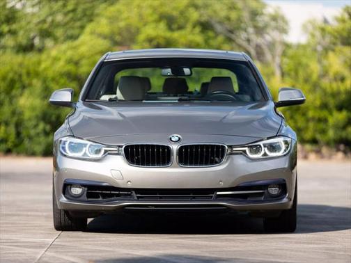 2016 BMW 328 328i Sedan 4D
