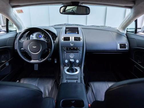 2007 Aston Martin V8 Vantage Base