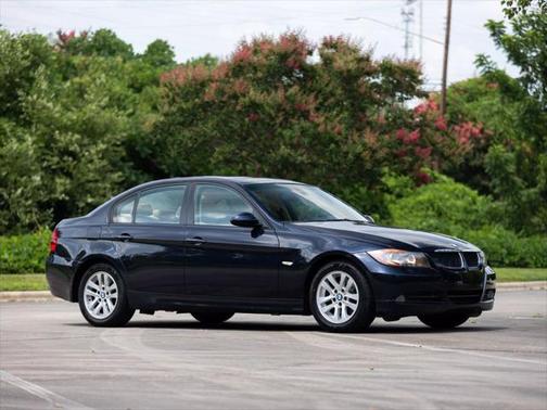 2006 BMW 325 325i Sedan 4D