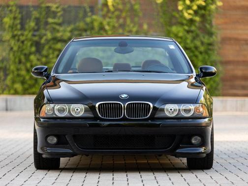 2000 BMW M5 Base
