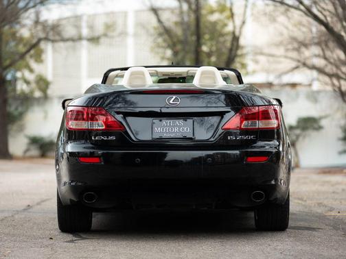 2010 Lexus IS 250C Base