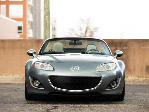 2011 Mazda MX-5 Miata Special Edition