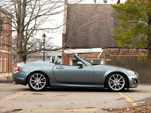2011 Mazda MX-5 Miata Special Edition