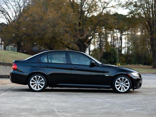 2011 BMW 328 328i Sedan 4D