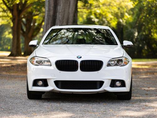 2016 BMW 528 528i Sedan 4D