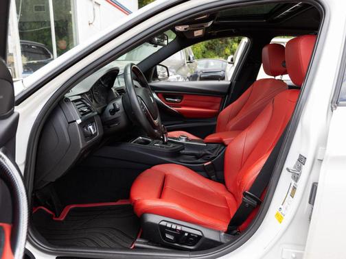 2015 BMW 328 328i Sedan 4D