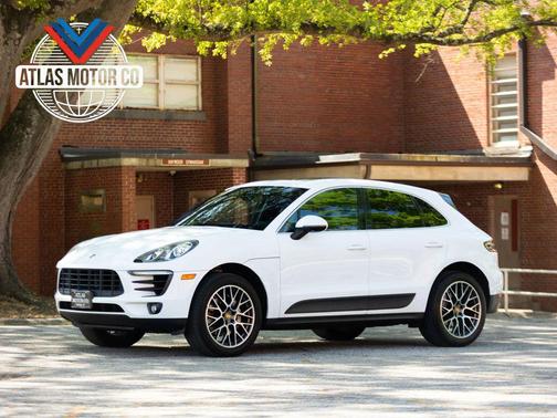 2018 Porsche Macan Macan Sport Edition