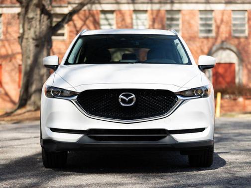 2017 Mazda CX-5 Sport