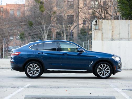2019 BMW X4 xDrive30i