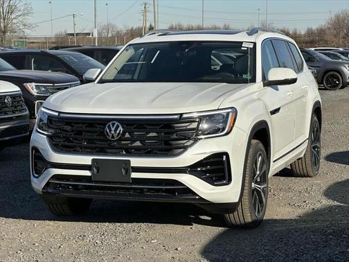 2025 Volkswagen Atlas 2.0T SEL Premium R-Line 4MOTION