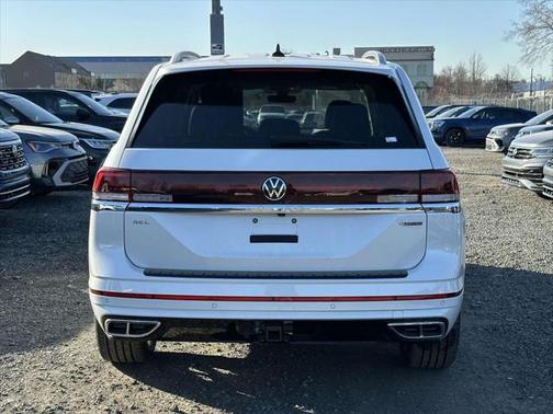 2025 Volkswagen Atlas 2.0T SEL Premium R-Line 4MOTION