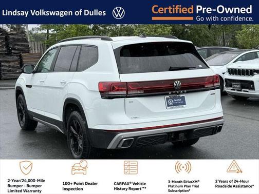 2024 Volkswagen Atlas 2.0T SE w/Technology 4MOTION