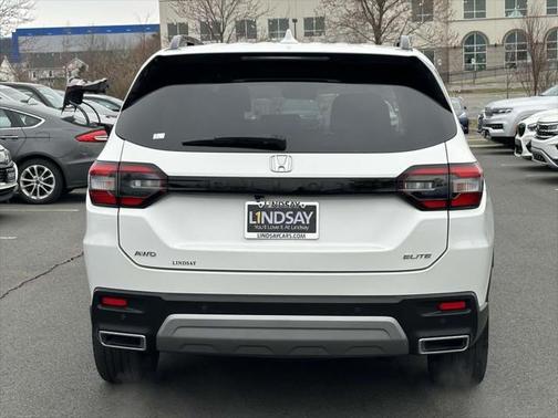 2025 Honda Pilot Elite