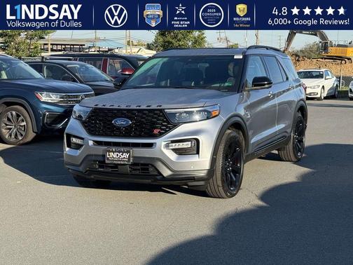 2022 Ford Explorer ST