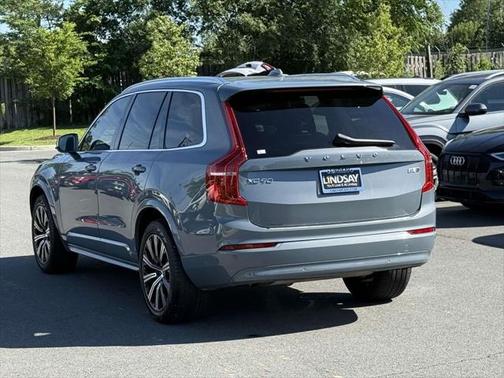 2023 Volvo XC90 B5 Core