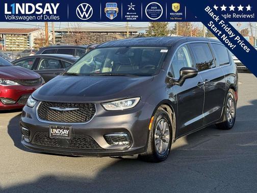 2023 Chrysler Pacifica Hybrid Touring L