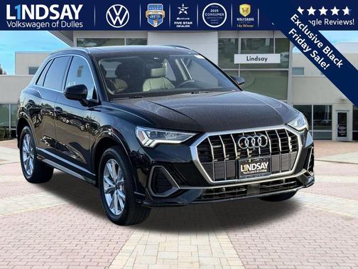 2023 Audi Q3 45 S line Premium Plus