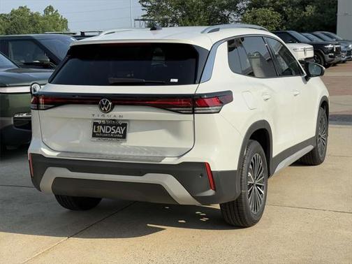 2025 Volkswagen Tiguan 2.0T S