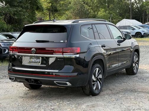 2025 Volkswagen Atlas 2.0T SE w/Technology 4MOTION