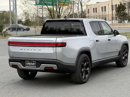 2023 Rivian R1T Adventure Quad Motor Large Pack