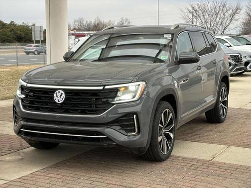 2025 Volkswagen Atlas 2.0T SEL Premium R-Line 4MOTION