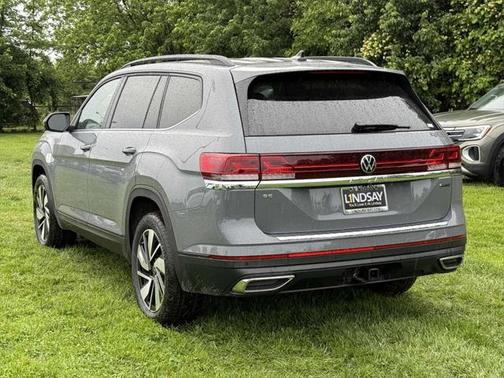 2025 Volkswagen Atlas 2.0T SE w/Technology 4MOTION