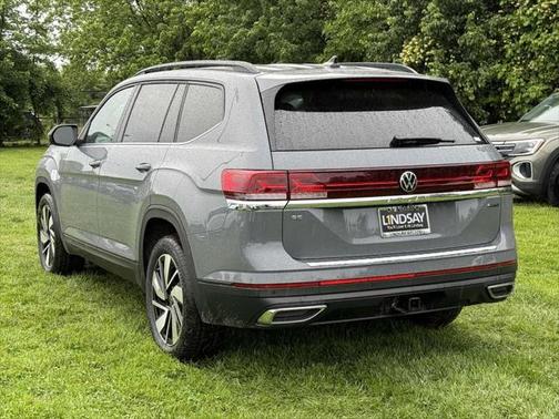 2025 Volkswagen Atlas 2.0T SE w/Technology 4MOTION